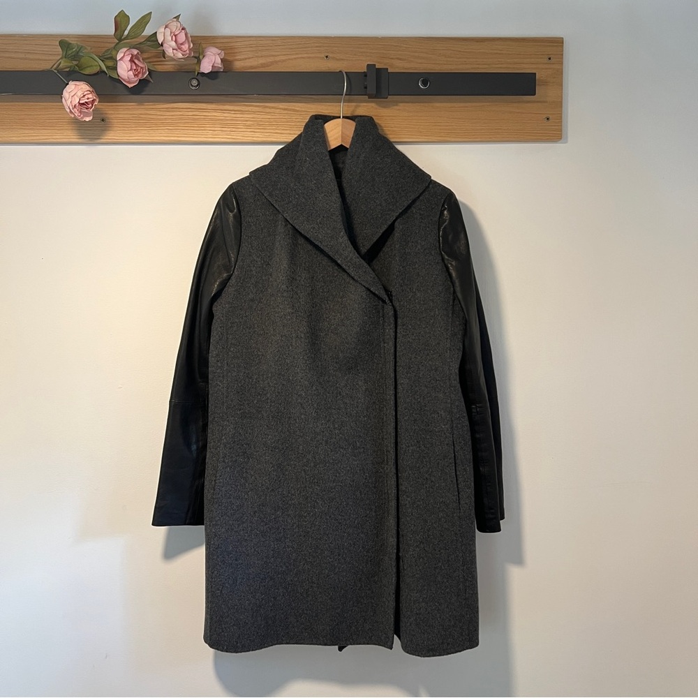 Vince Rhoda Jacket - Picture 2 of 6